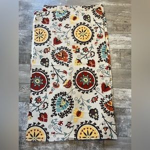 Single panel curtain